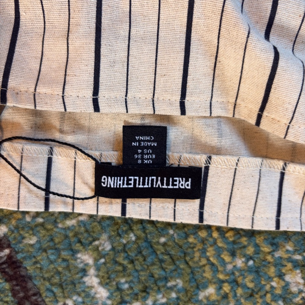 PrettyLittleThing Linen‎ Blend Striped Tie Strap Top NWT Size 4 beige - Picture 4 of 4
